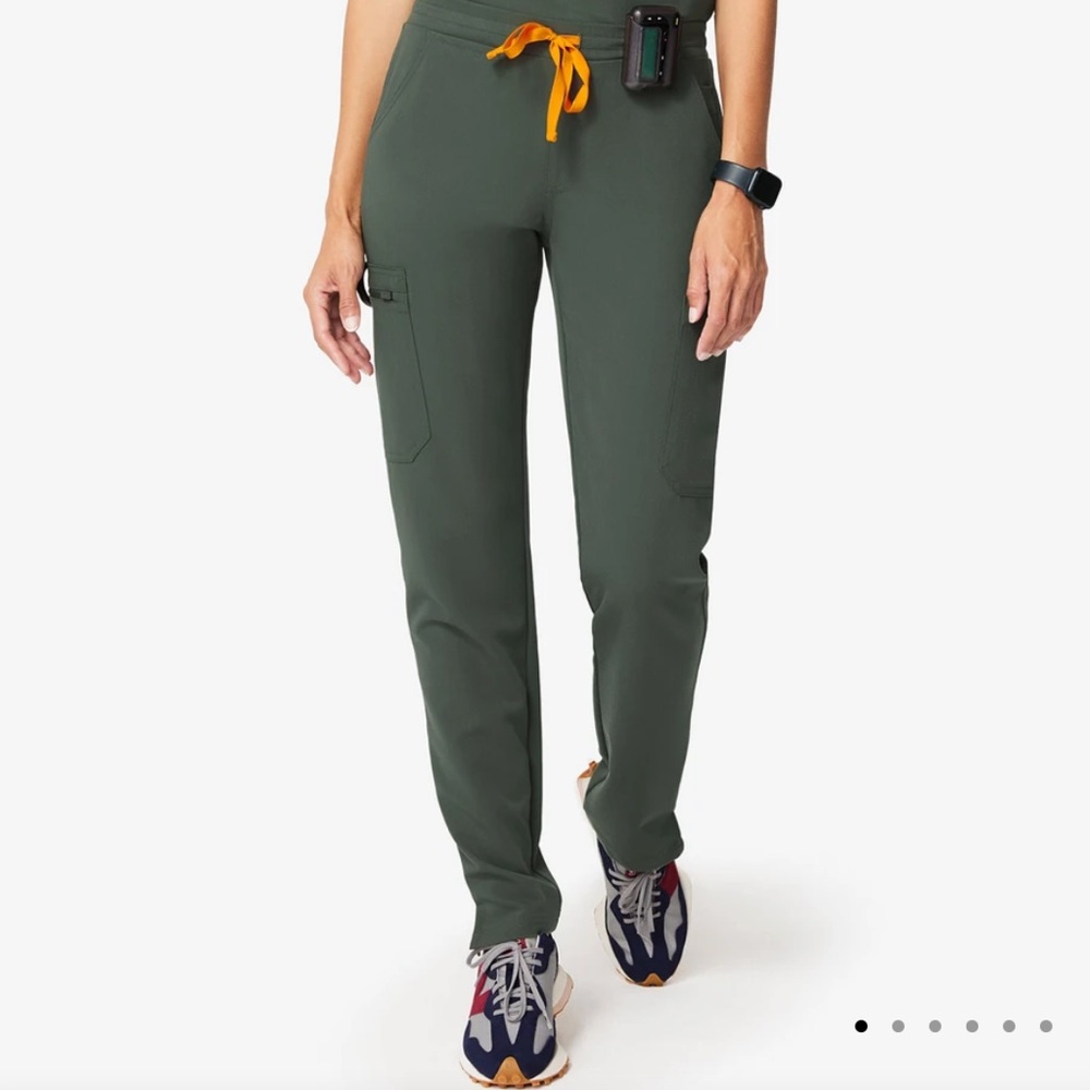 Figs Yola Regular Small Moss Scrub Pants